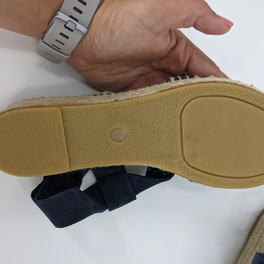 NWOT VIA SPIGA Suede Strappy Espadrille Sandals